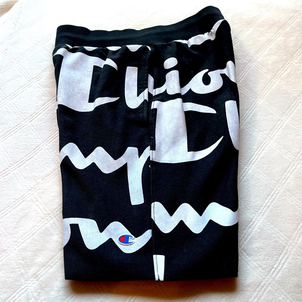 Champion LIFE Men's Reverse Weave Cut Off All Over Print Script Black Shorts